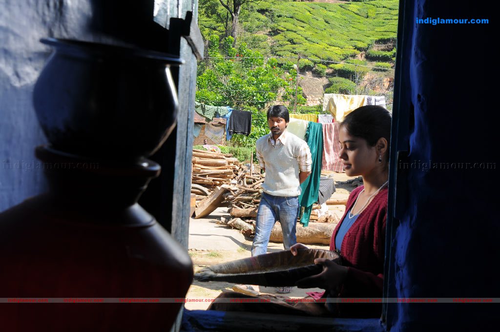 Kazhugu Movie hd photo
