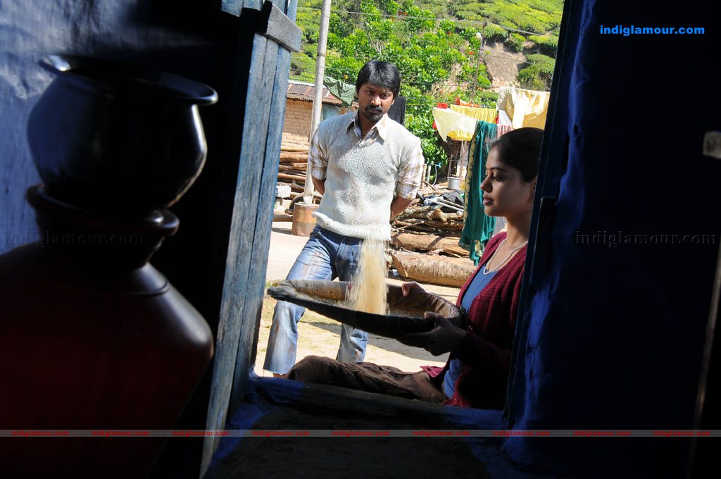 Kazhugu Movie hd photo