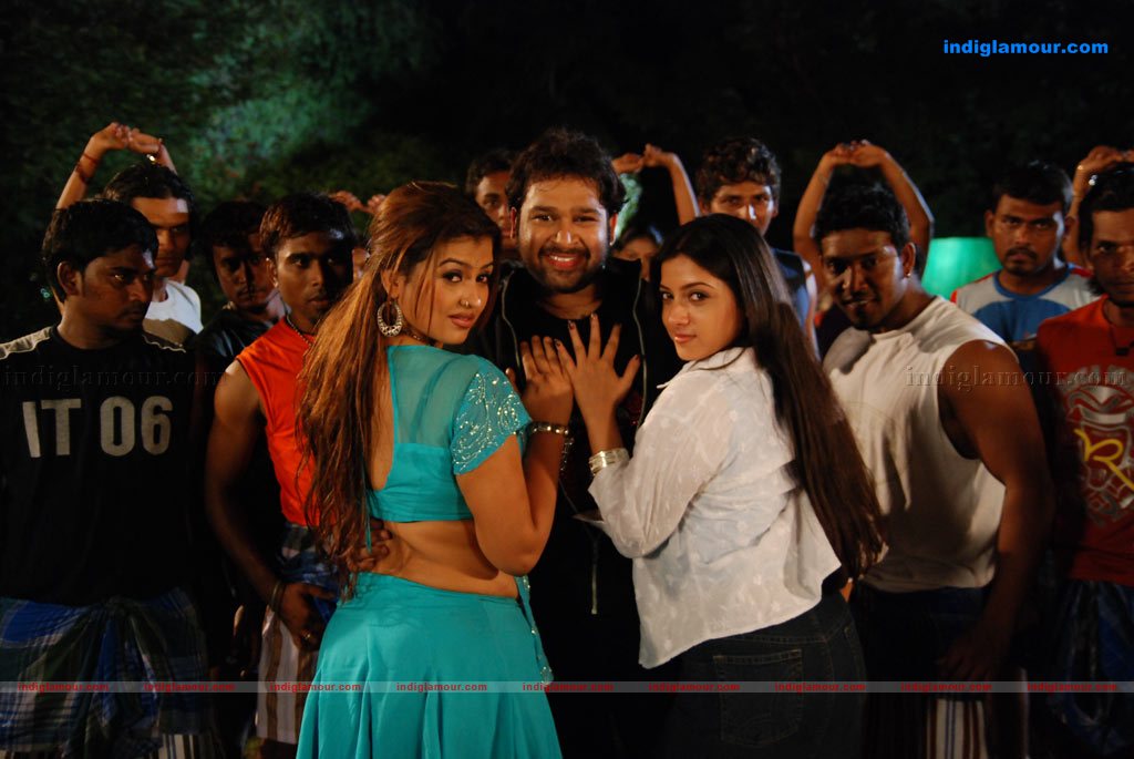 Ninaivil Nindraval Movie hd photo