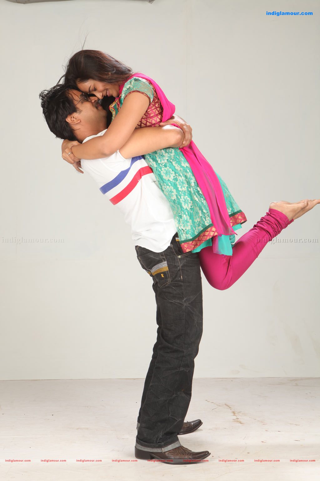 Om Movie hd photo