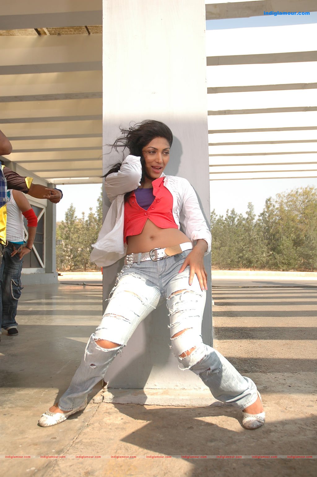 Dhigil Movie hd photo