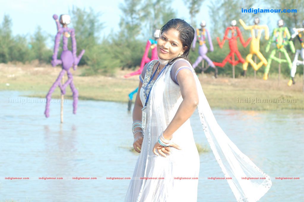 Ivanum Panakkaran Movie hd photo