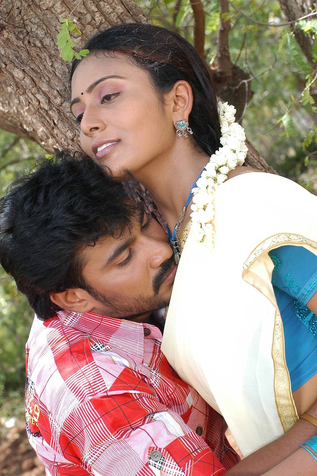 Keezha Theru Kicha Movie hd photo