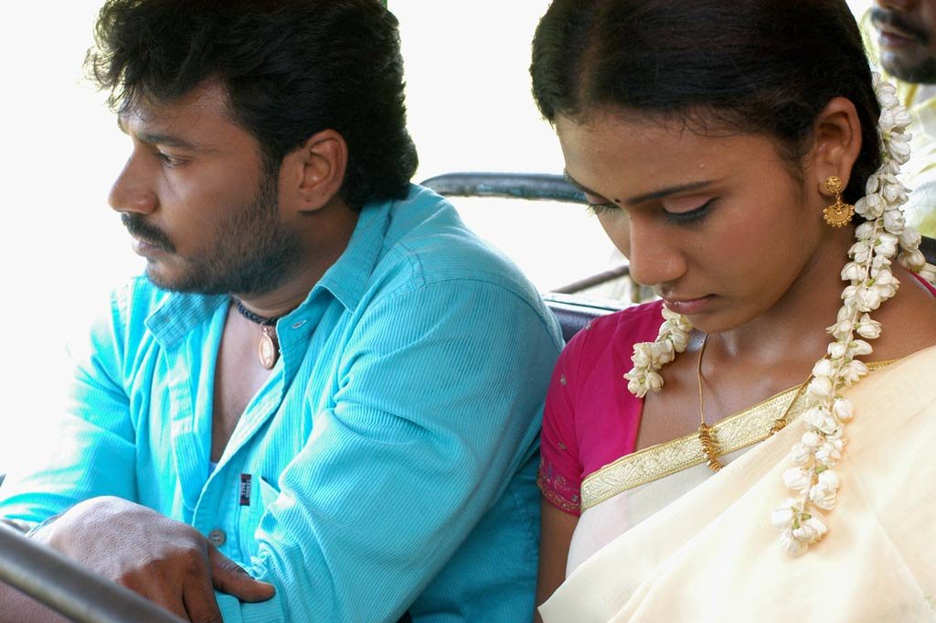 Keezha Theru Kicha Movie hd photo