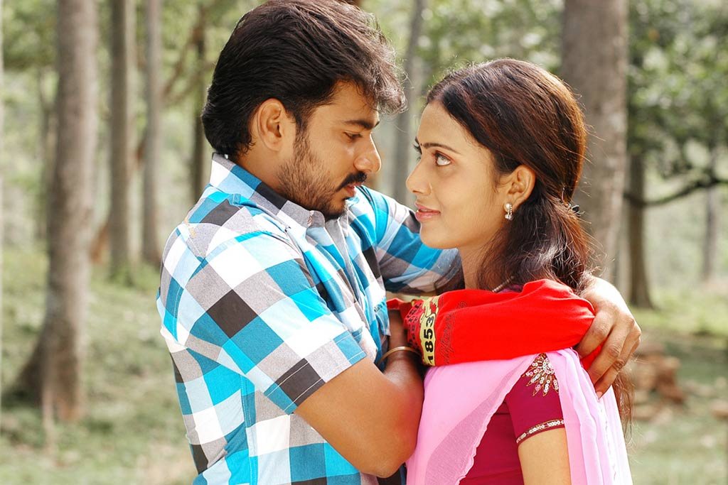 Keezha Theru Kicha Movie hd photo