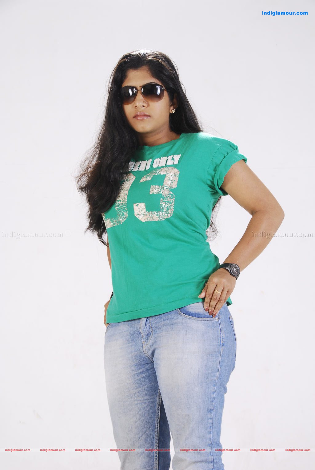 Koditta Idam Movie hd photo