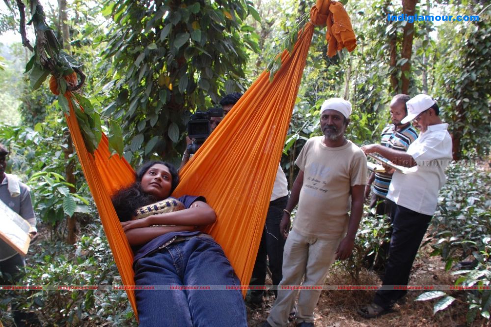 Mayaman chennaiyil oru naal Movie hd photo