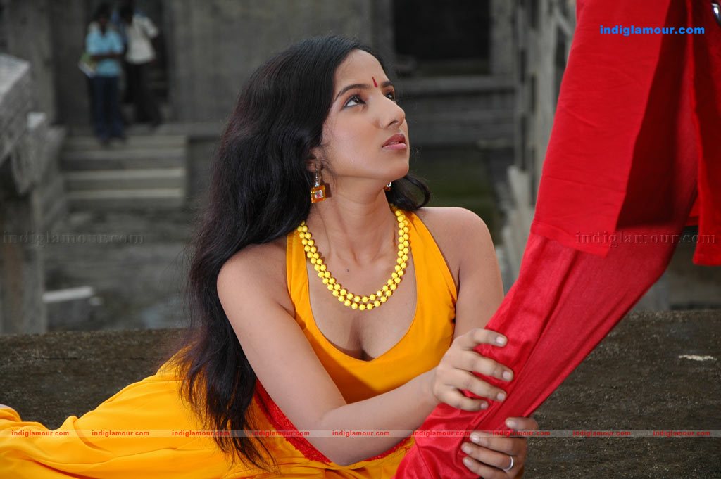 Narthaki Movie hd photo