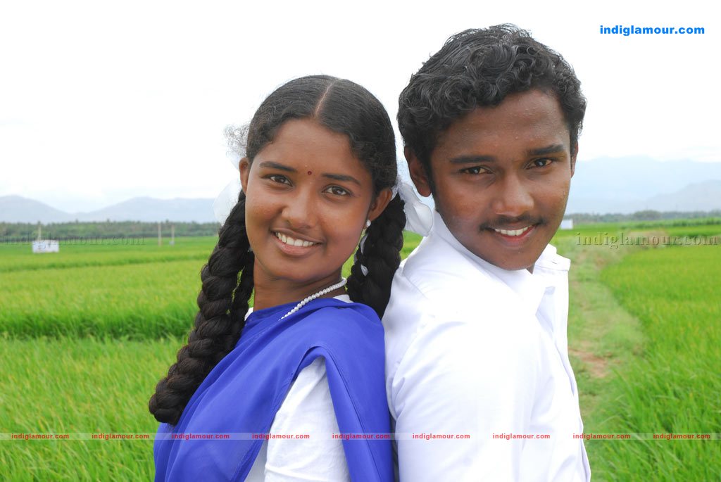 Tenkasi Pakkathula Movie hd photo