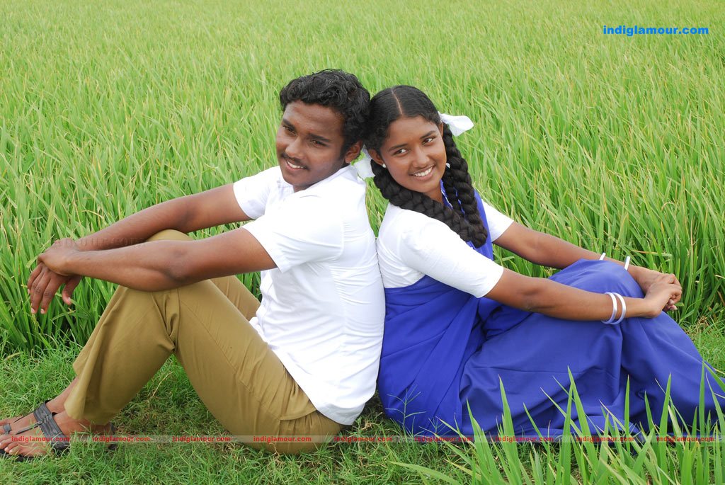 Tenkasi Pakkathula Movie hd photo