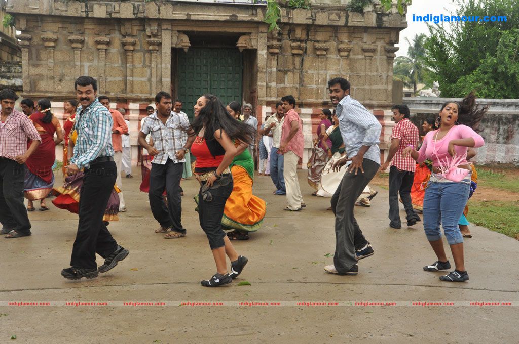 Anbulla Maanvizhiye Movie hd photo