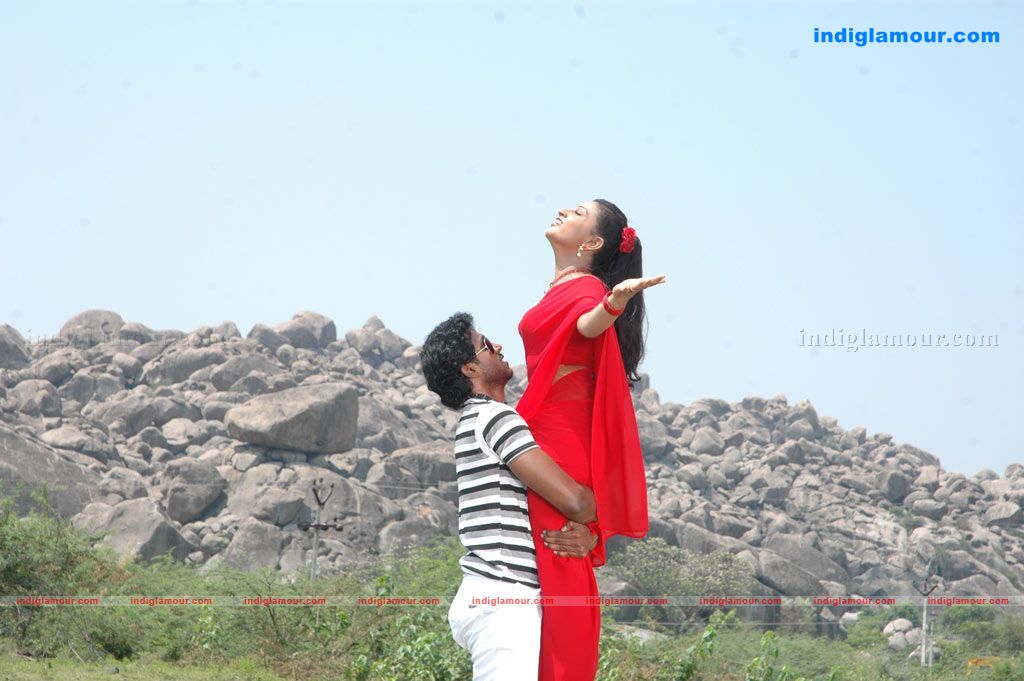Anbulla Maanvizhiye Movie hd photo