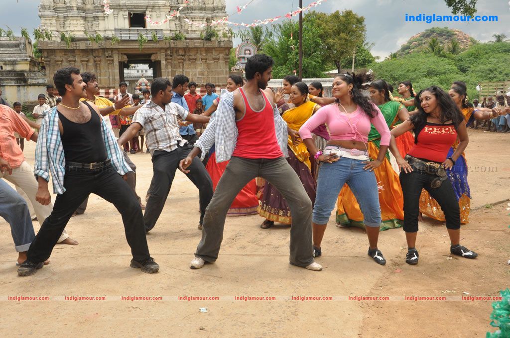 Anbulla Maanvizhiye Movie hd photo