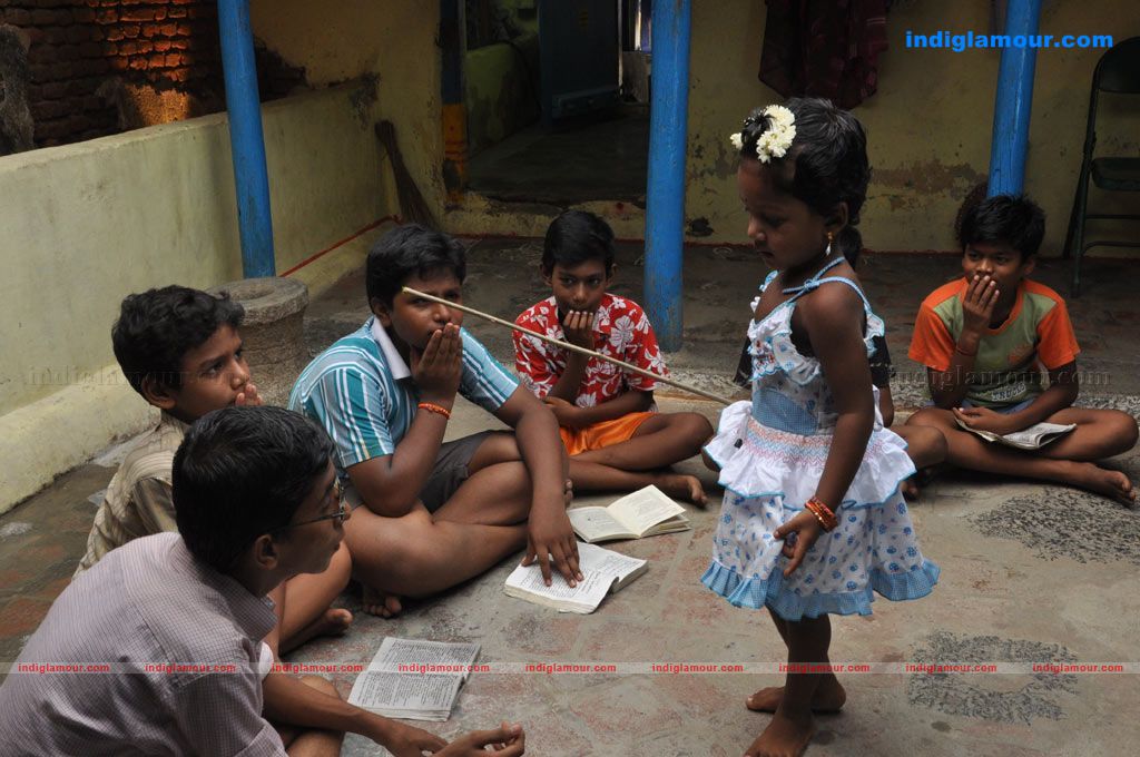 Anbulla Maanvizhiye Movie hd photo