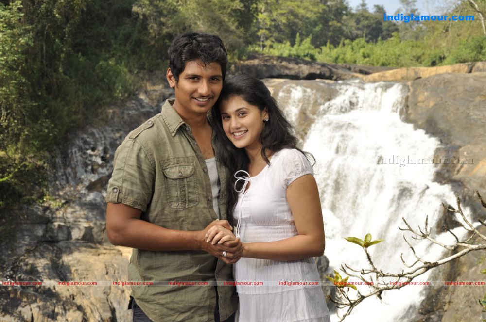 Vandhan Vendraan Movie hd photo