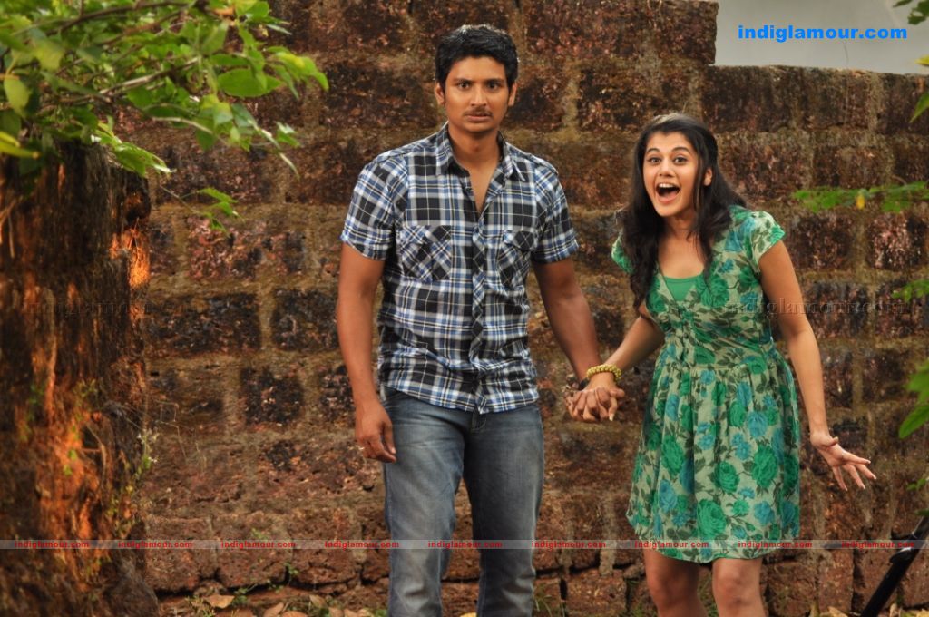 Vandhan Vendraan Movie hd photo