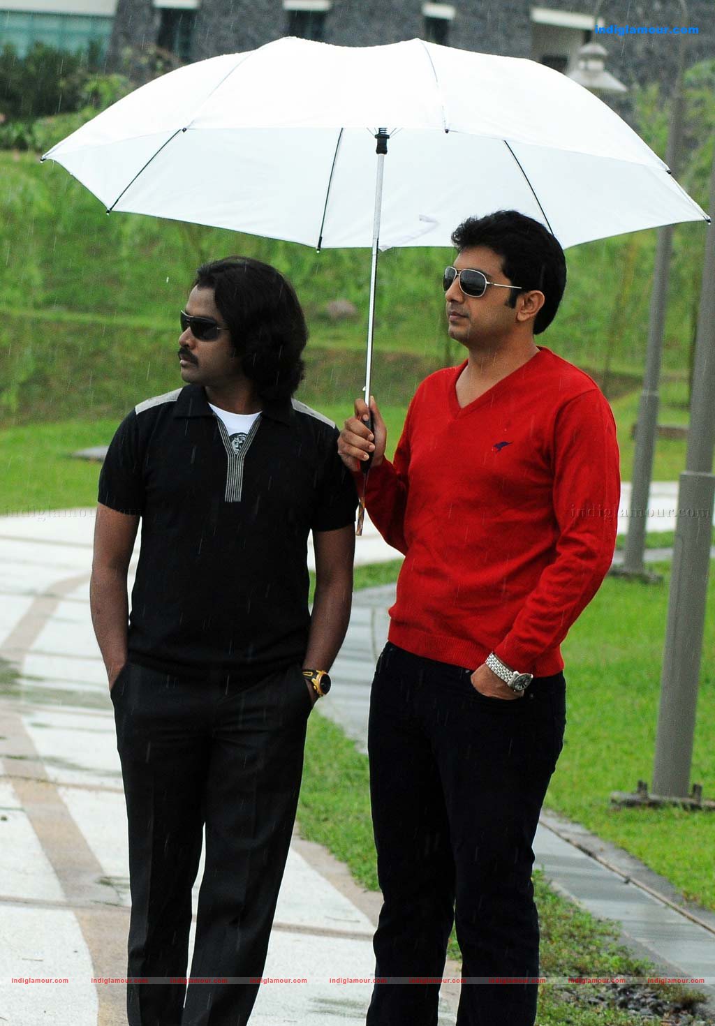 Uyarthiru 420 Movie hd photo
