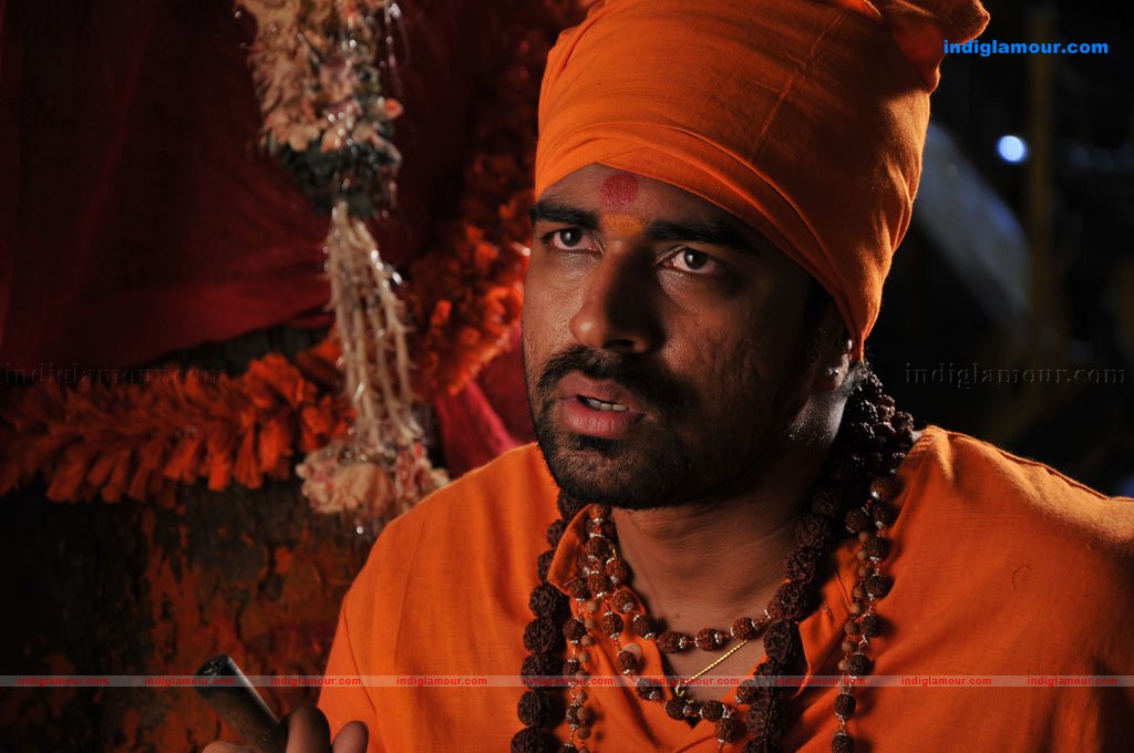 Vaanam Movie hd photo