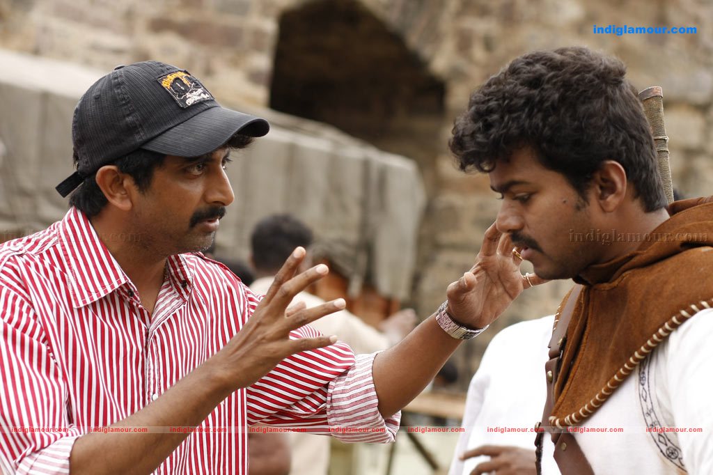 Velayutham Movie hd photo