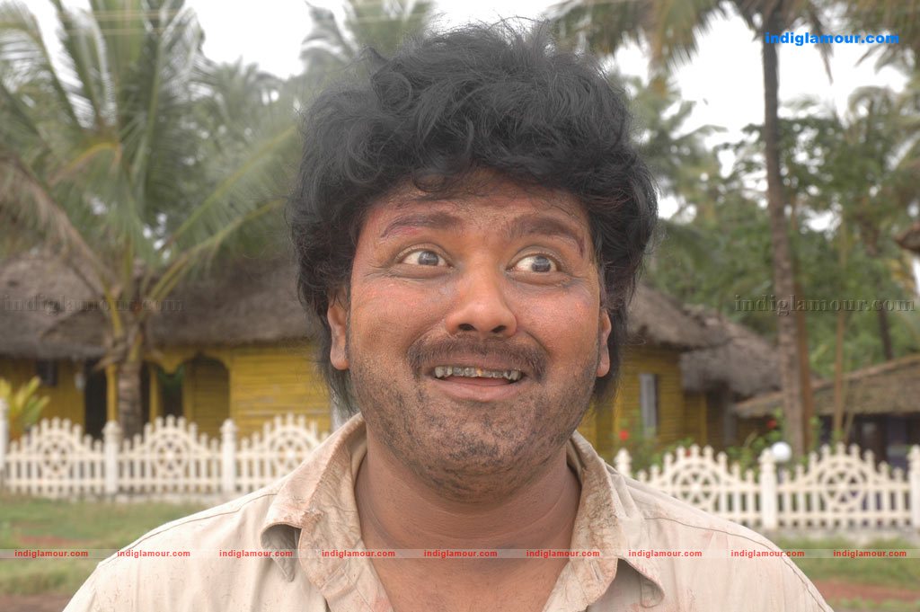 Aduthaduthu Movie hd photo
