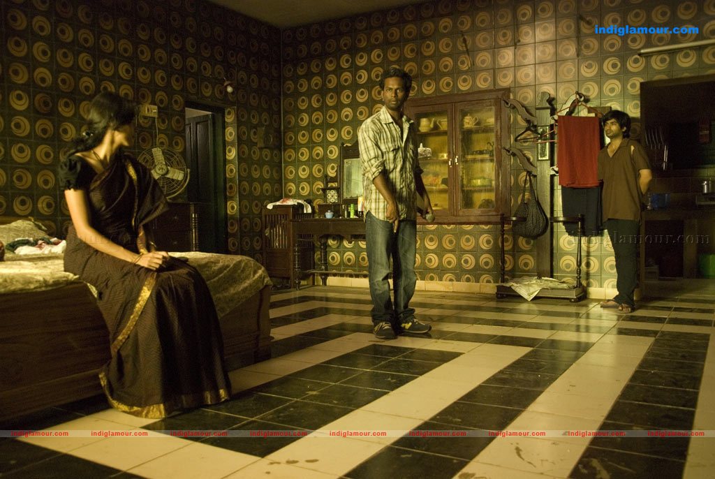 Aaranya Kaandam Movie hd photo