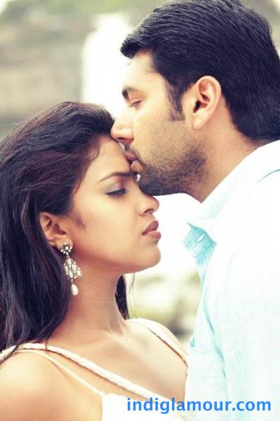 Nimirndhu Nil Movie hd photo