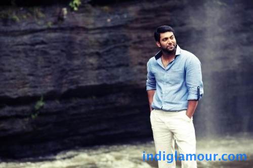 Nimirndhu Nil Movie hd photo
