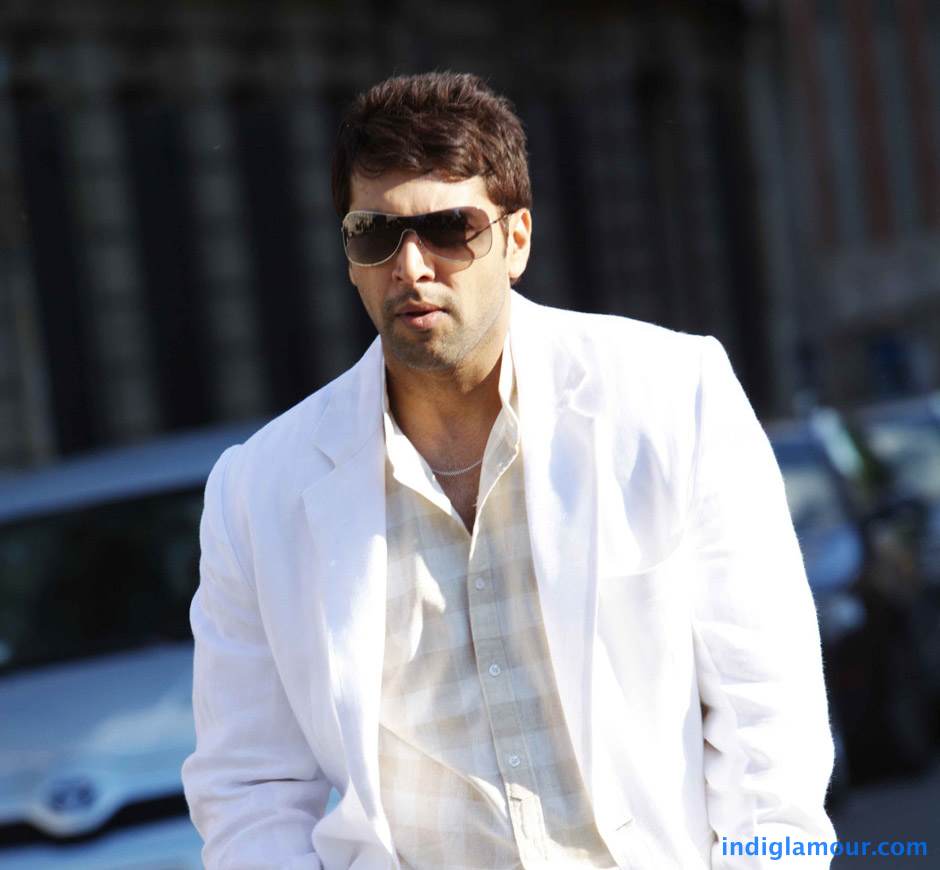 Nimirndhu Nil Movie hd photo