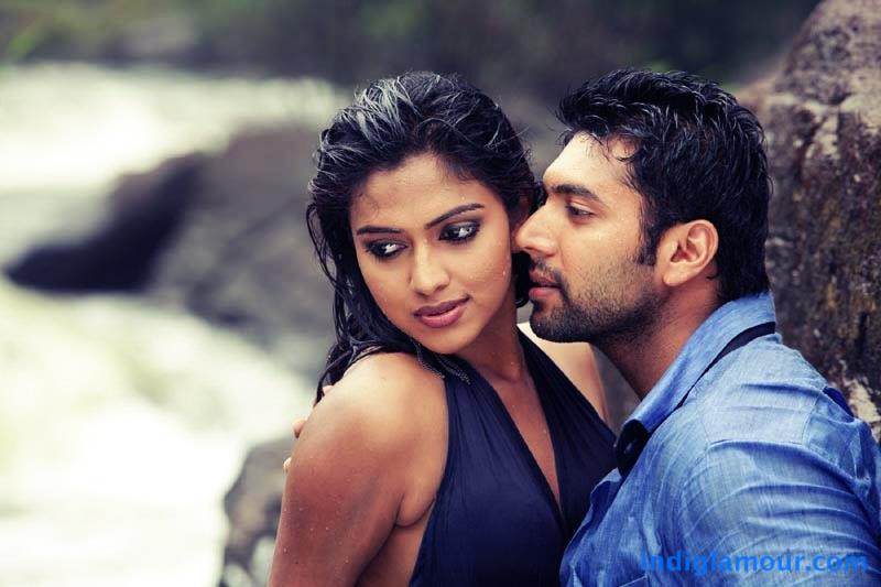 Nimirndhu Nil Movie hd photo