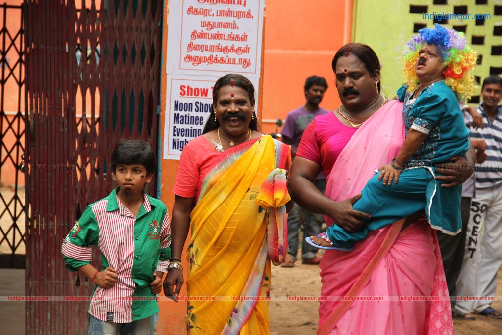 Chutty Paiyanum Nanghu Thirudargalum Movie hd photo