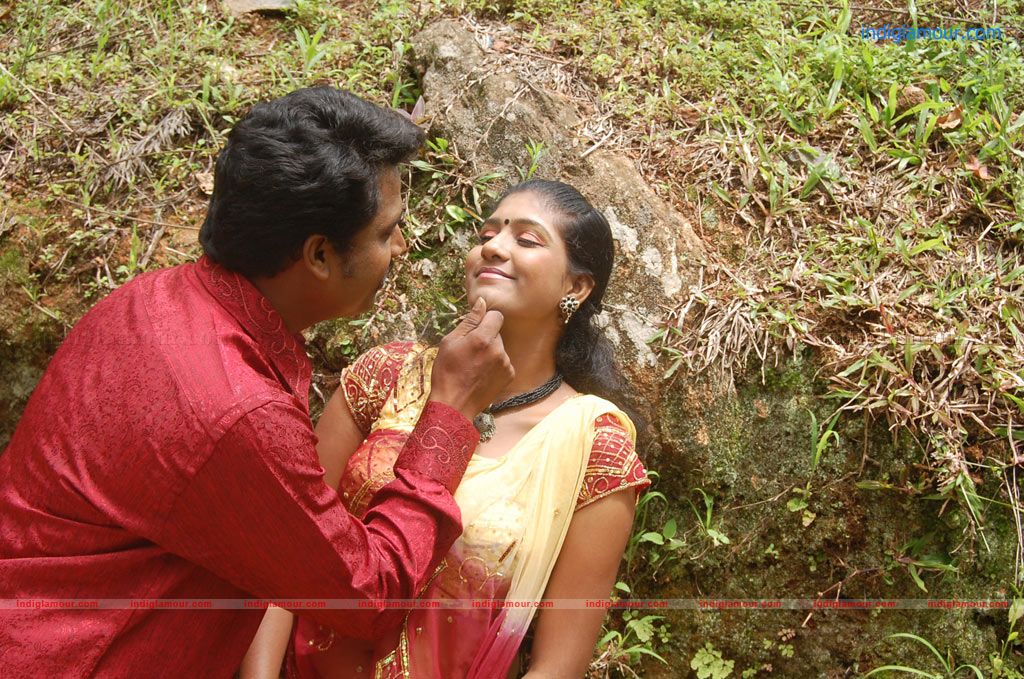 Iruvan Movie hd photo