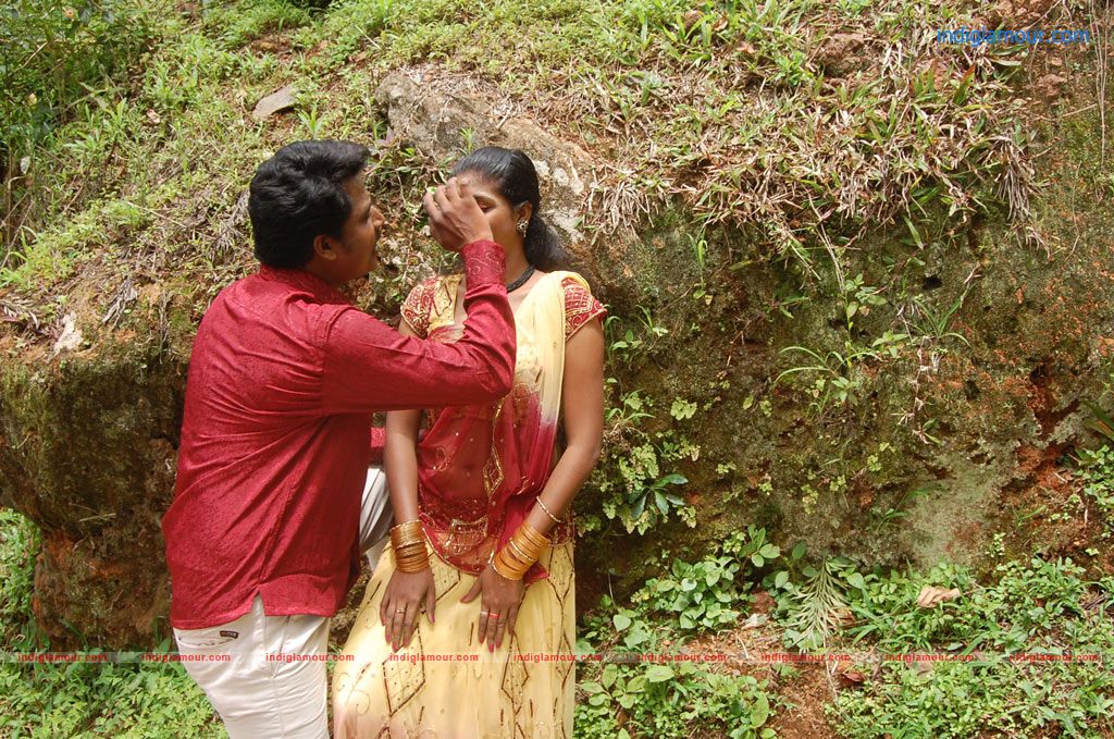 Iruvan Movie hd photo