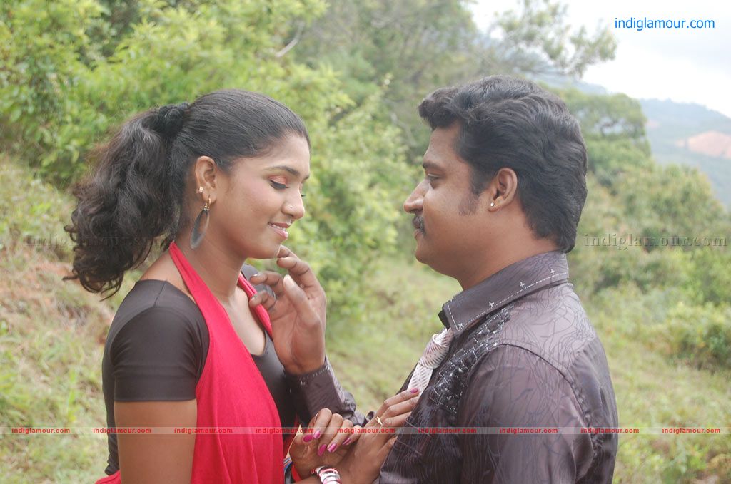 Iruvan Movie hd photo
