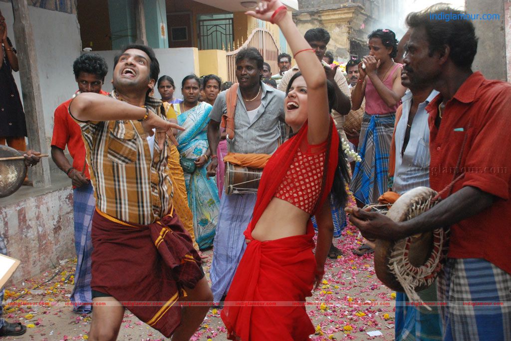 Kanna Laddu Thinna Aasaiya Movie hd photo