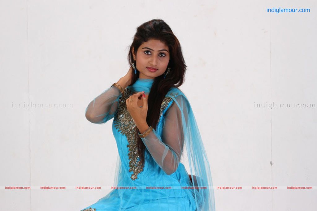 Idhu Charuvoda Dating Movie hd photo