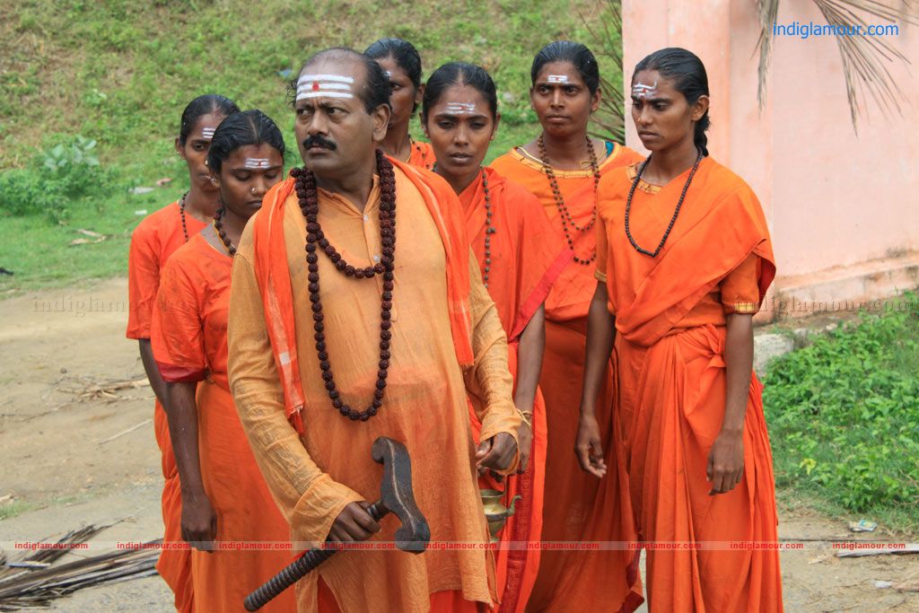 Puthiya Kaaviyam Movie hd photo