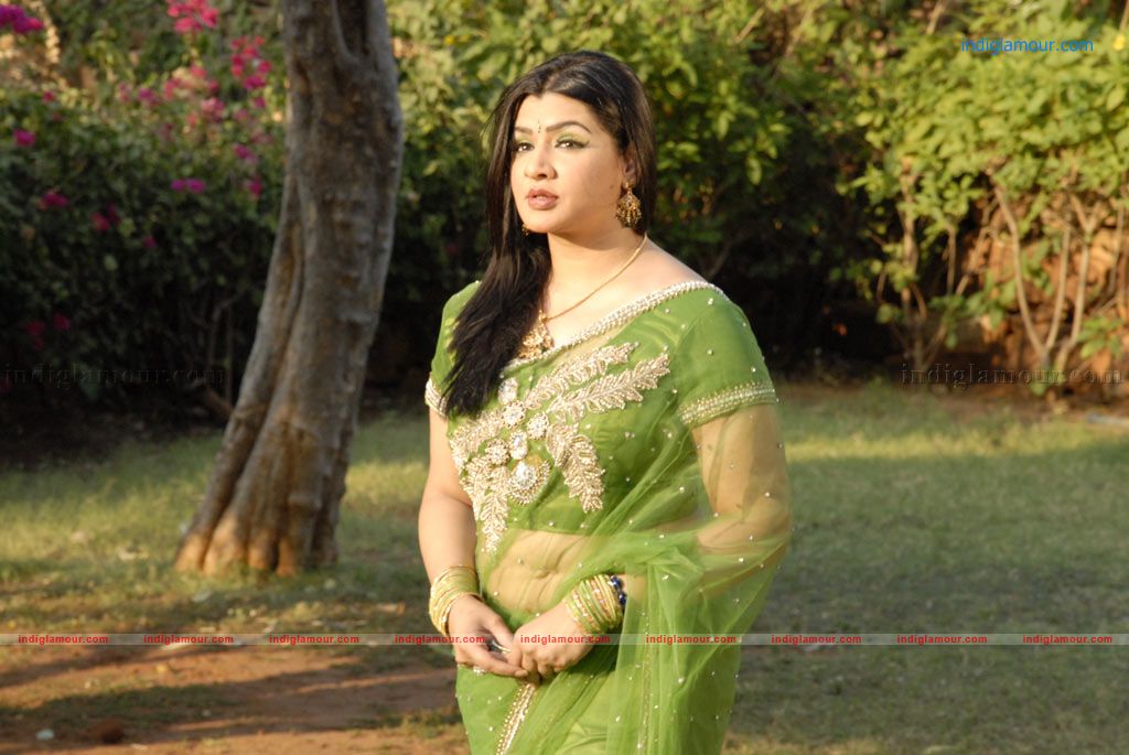 Azhagiya Vanamum Arputha Siruvanum Movie hd photo