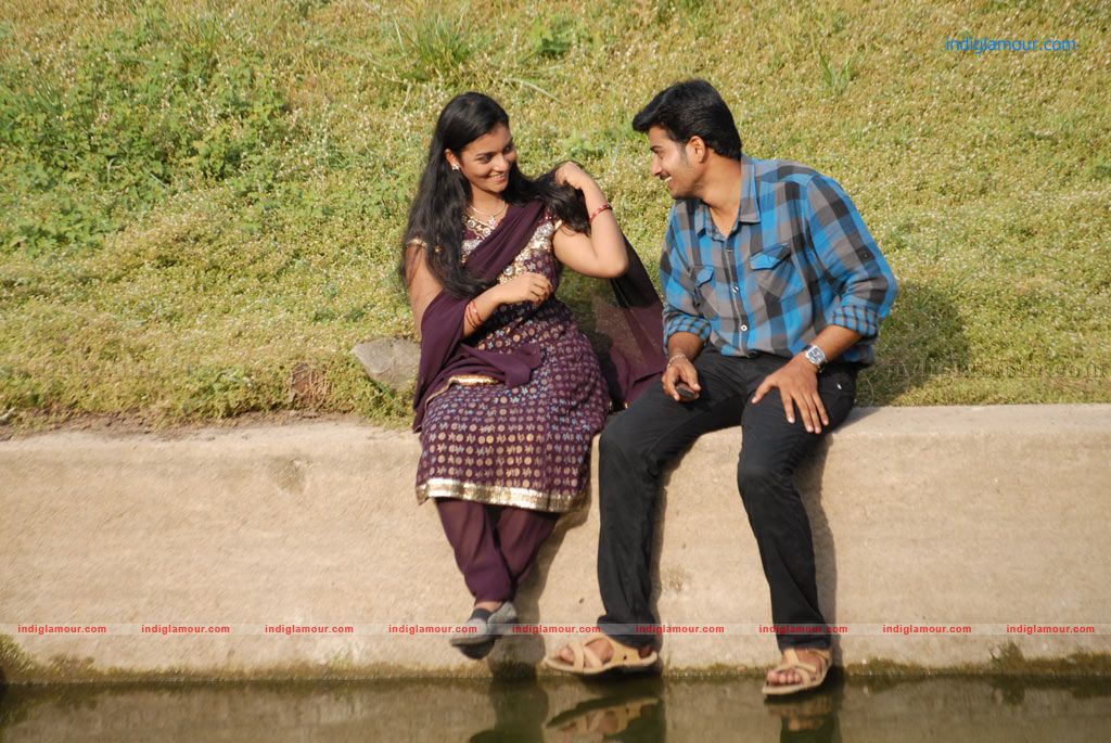 En Kadhal Pudhithu Movie hd photo