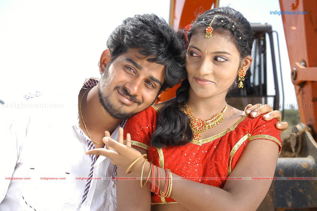 En Kadhal Pudhithu Movie hd photo