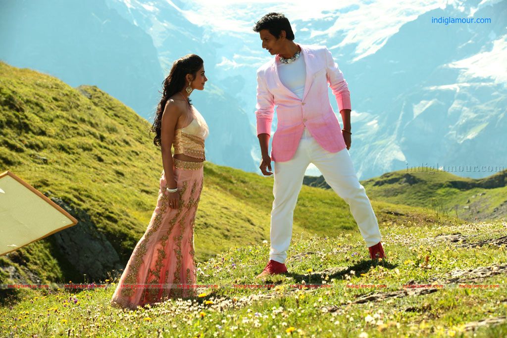 Mugamoodi Movie hd photo