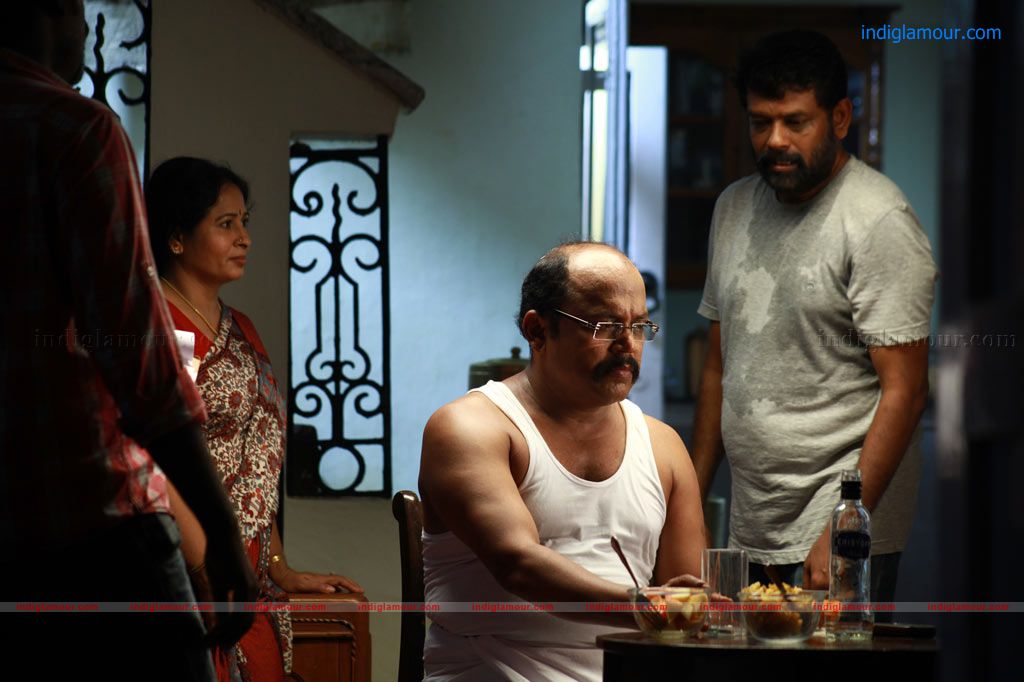 Moondru Per Moondru Kaadhal Movie hd photo