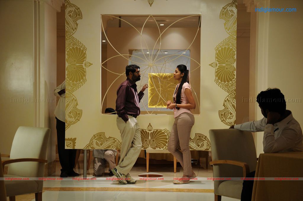 Moondru Per Moondru Kaadhal Movie hd photo