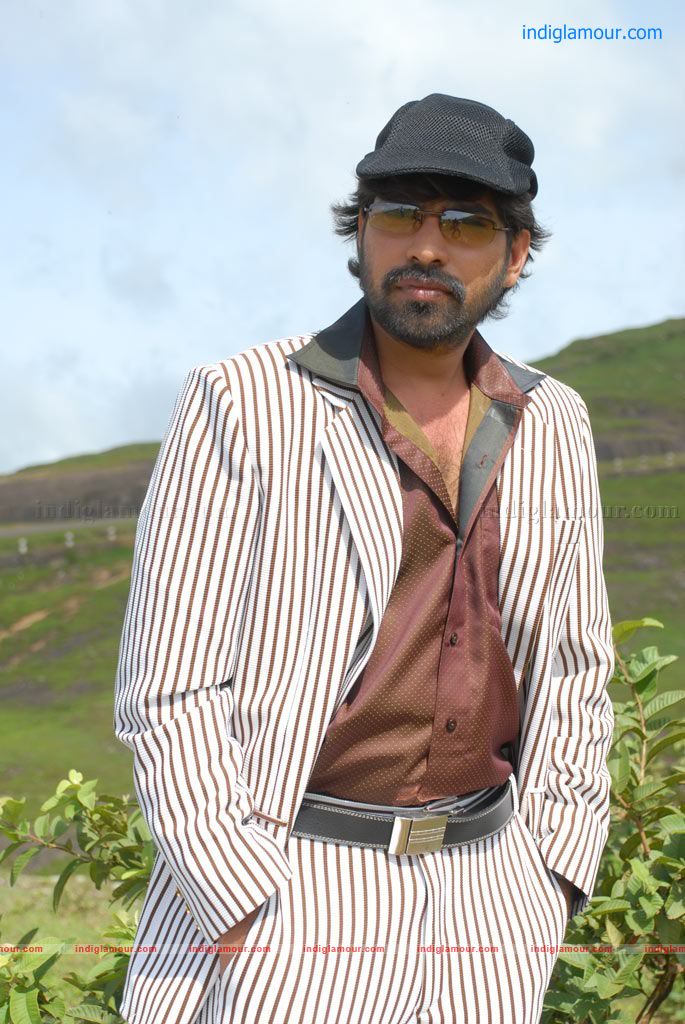 Ari Yadhavan Puri Yadhavan Movie hd photo