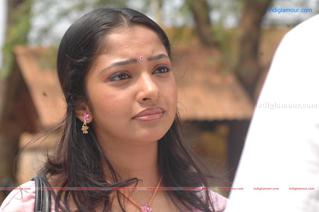 Ari Yadhavan Puri Yadhavan Movie hd photo