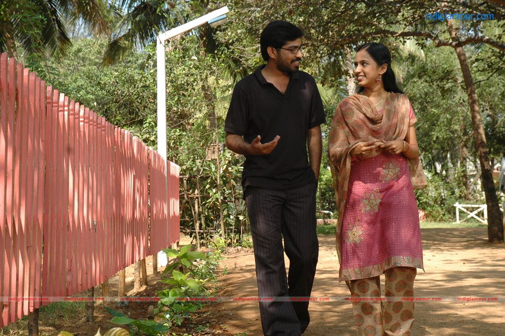 Ari Yadhavan Puri Yadhavan Movie hd photo