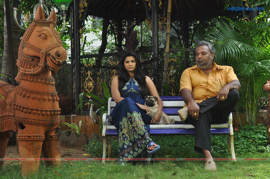 Mounamana Neram Movie hd photo
