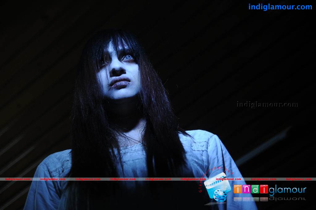 Shivani Movie hd photo