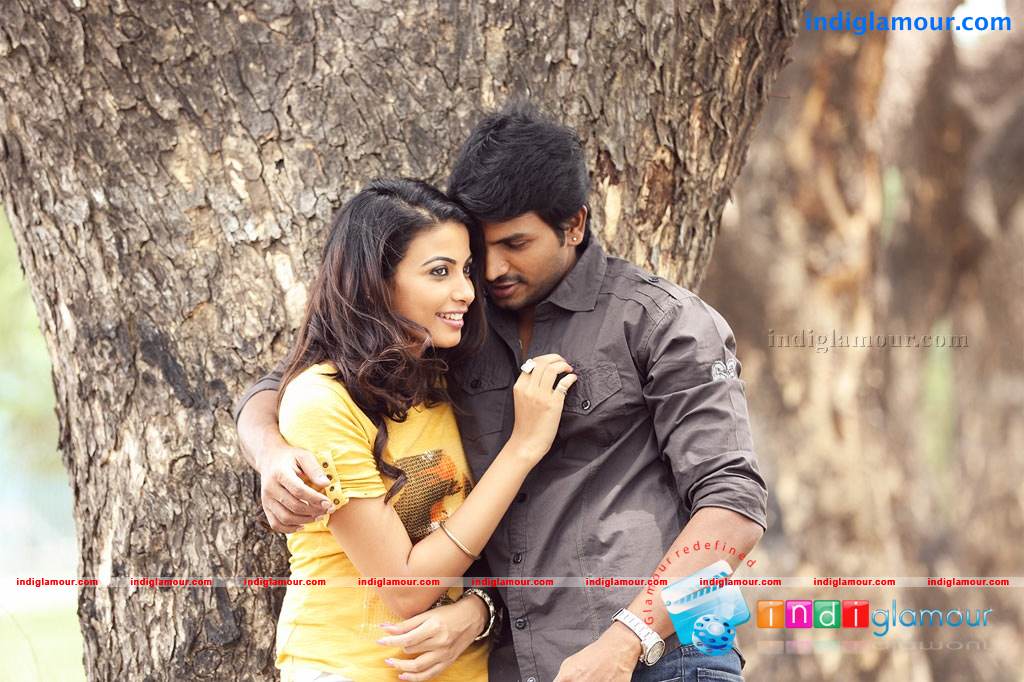 Shivani Movie hd photo
