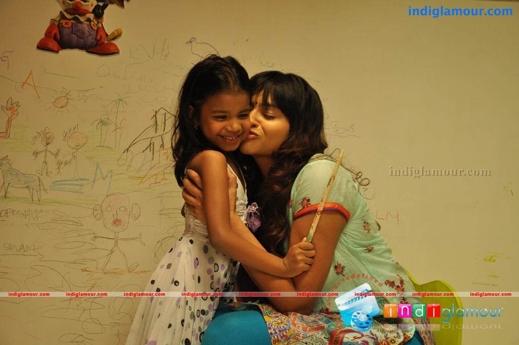 Shivani Movie hd photo