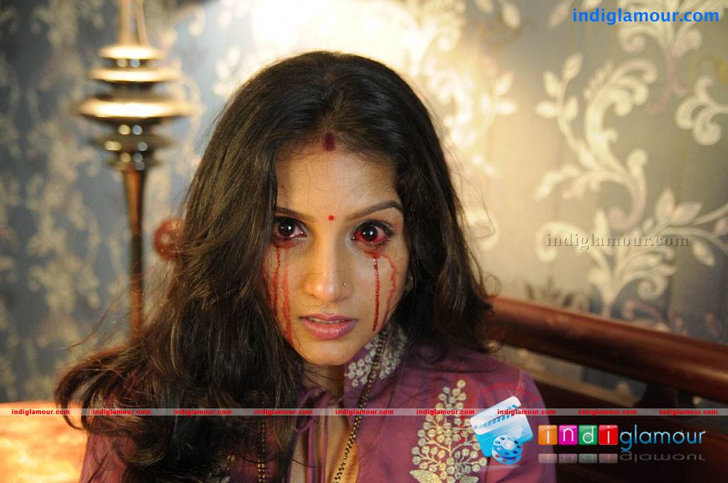 Shivani Movie hd photo